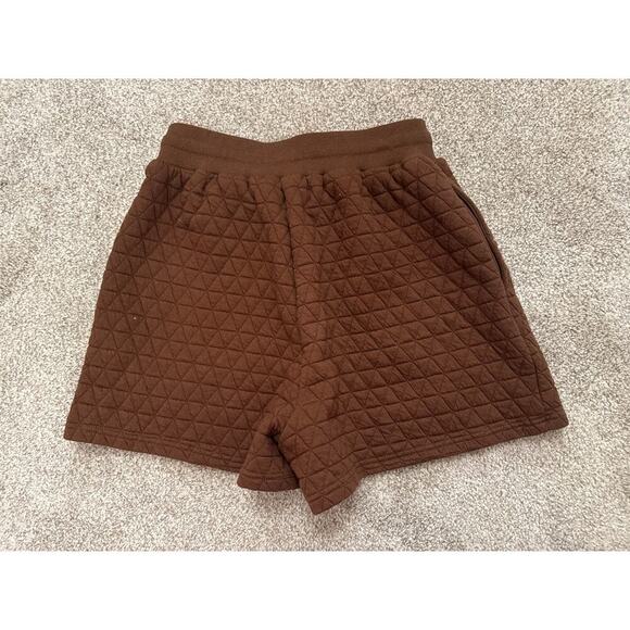 Entro Quilted High Waisted Drawstring Shorts in Espresso, S - Picture 9 of 9